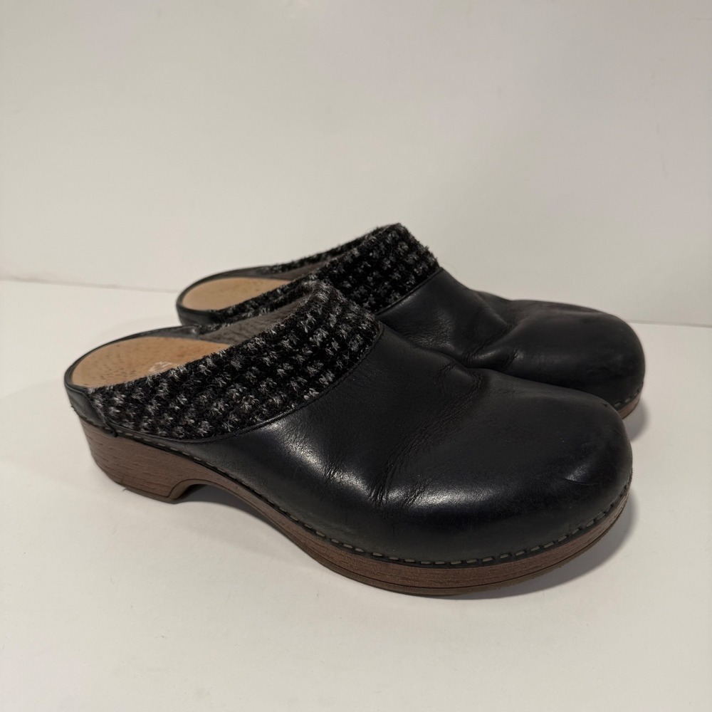 Dansko Womens Bev Clogs Mules 38 Black Leather Knit Collar Wedge Heel